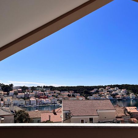 Apartment Oscar Mali Losinj Bagian luar foto